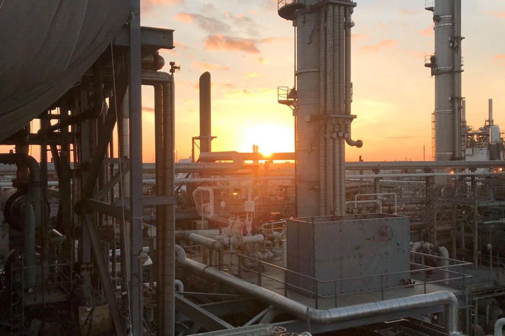 industrial refractory dryout experts performing furnace startup